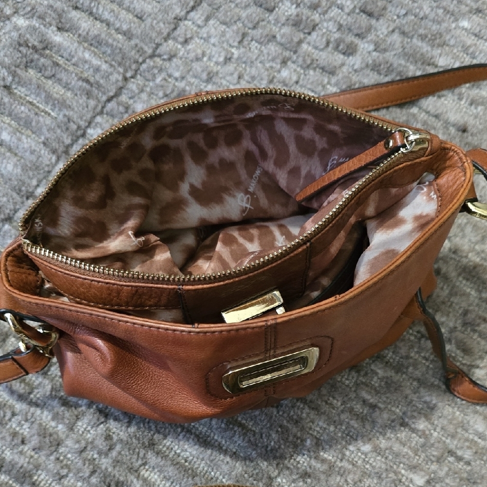 B. Makowski Brown Leather Crossbody Hobo Bag - Picture 7 of 11